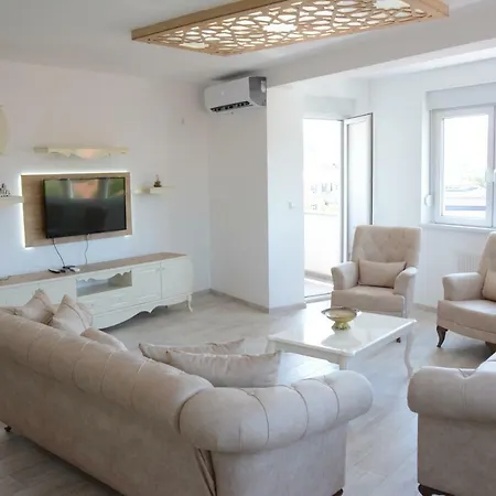 Hamam Apartment