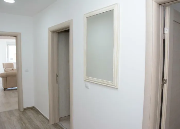 Hamam * نوفي بازار